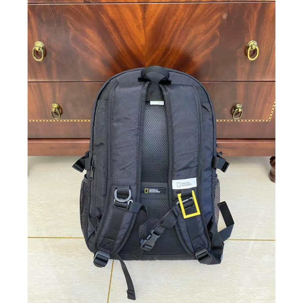 【季得運動】Discovery 國家地理 大號雙肩包 登山包 電腦包 *黑色。50962F-細節圖9