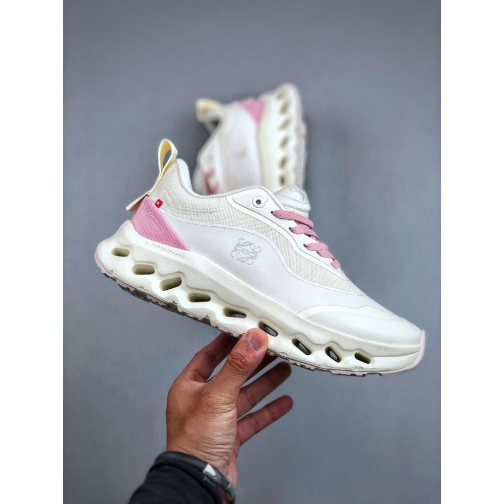 【季得運動】On昂跑 CLOUDTILT 2.0 戶外街頭LOEWE 聯名跑步鞋 *EU36-40。50969D-細節圖3