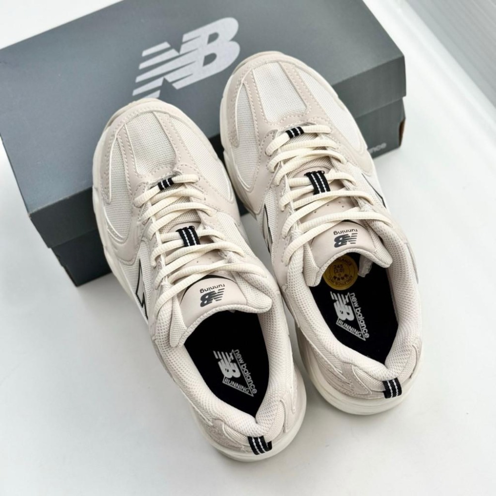 【季得運動】New balance 男女復古風老爹鞋 米白 *EU36-44。50934D-細節圖4