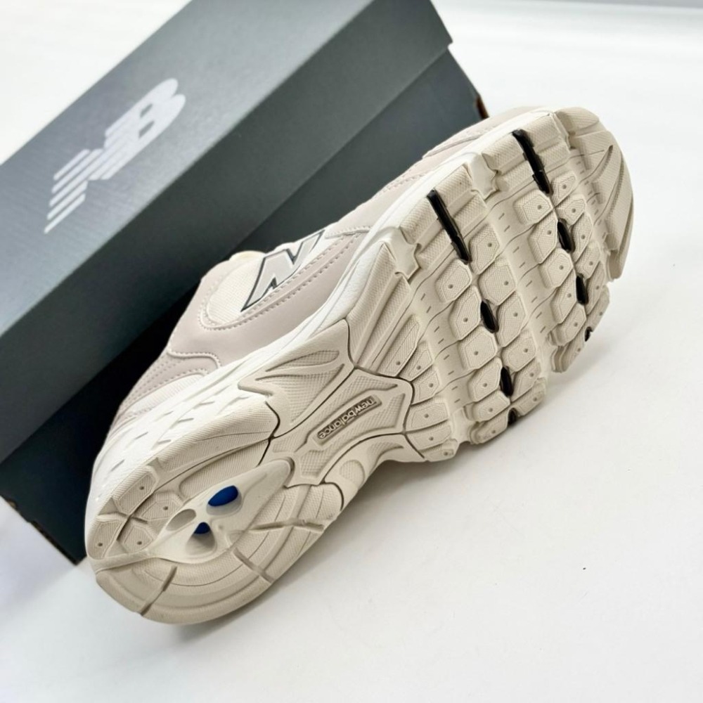 【季得運動】New balance 男女復古風老爹鞋 米白 *EU36-44。50934D-細節圖6