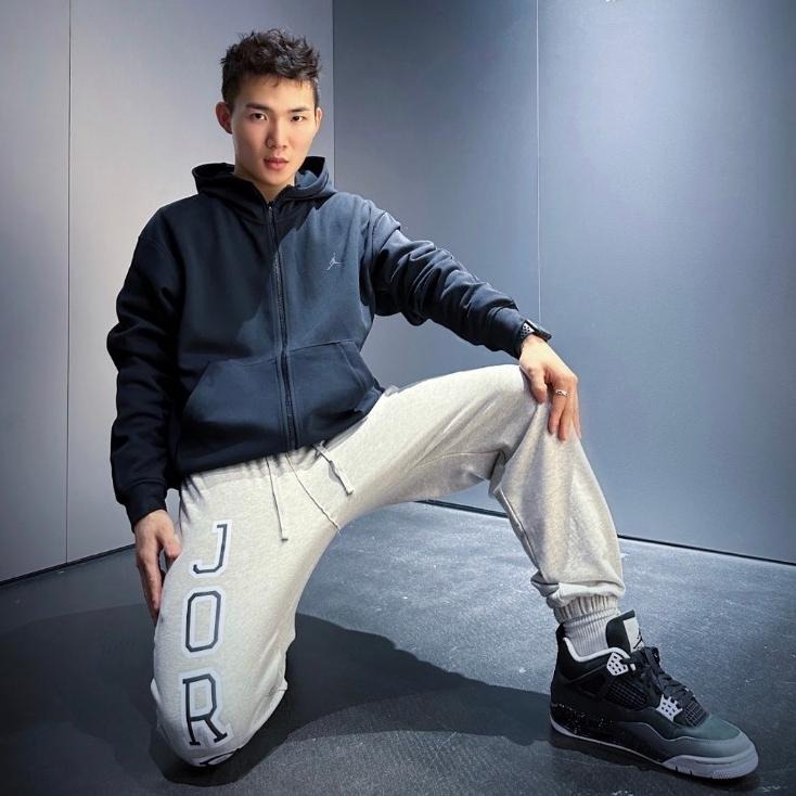 【季得運動】NBA Jayson Tatum同款 jordan 基礎外套 黑 灰 *M-2XL 。50981C-細節圖4