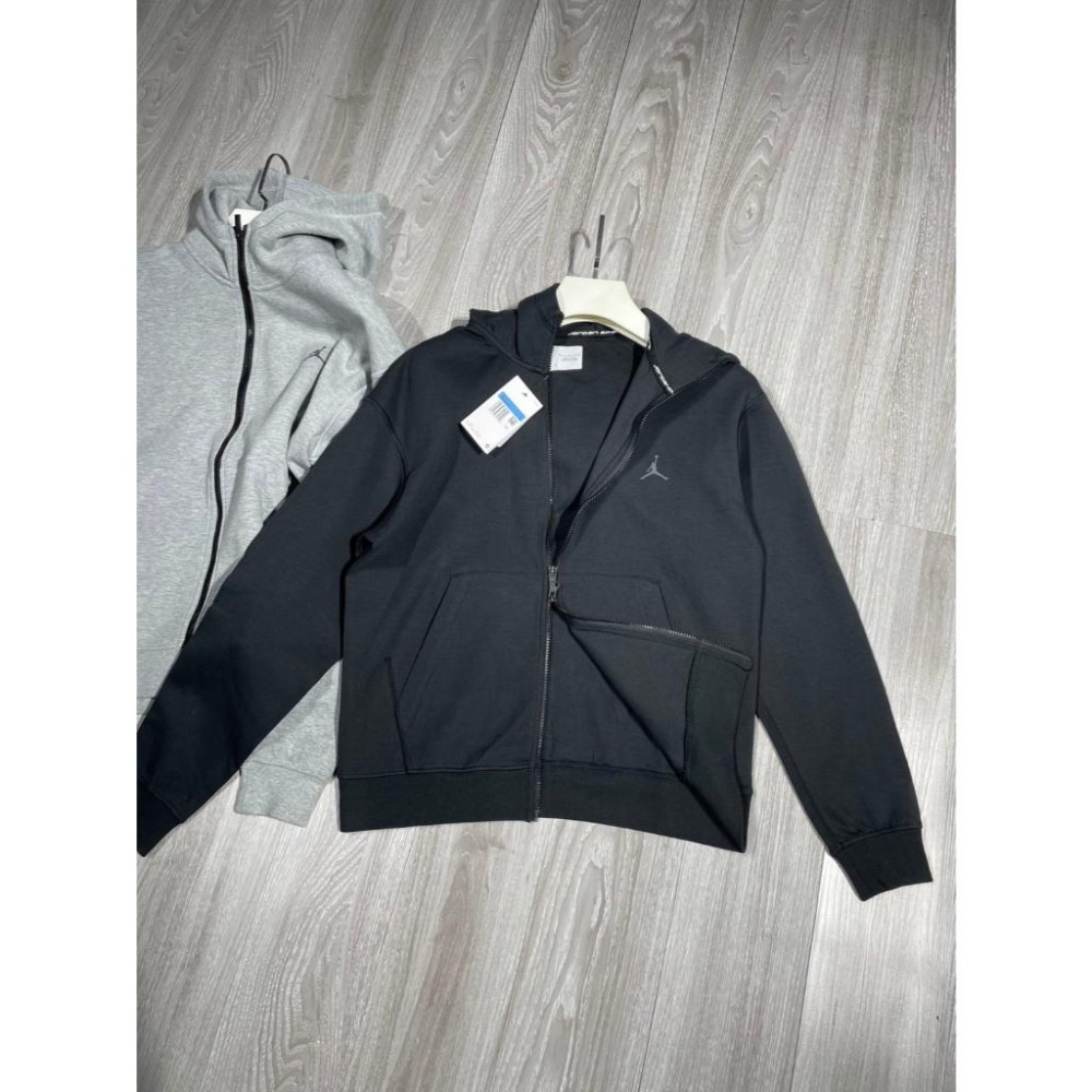 【季得運動】NBA Jayson Tatum同款 jordan 基礎外套 黑 灰 *M-2XL 。50981C-細節圖9