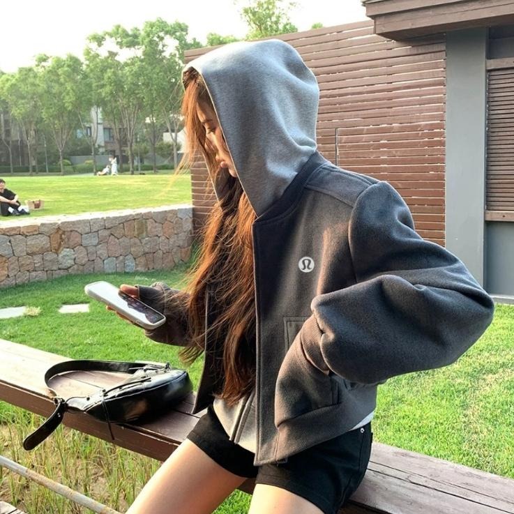 【季得運動】Lululemon 棒球外套 灰色＊S~L。50983C-細節圖2