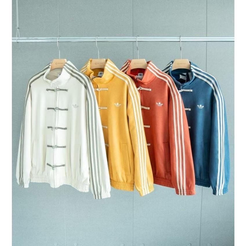 【季得運動】Adidas originals 蛇年限定新中式盤扣麂皮立領唐裝國風外套 紅色 *S-XL。50977C-細節圖5