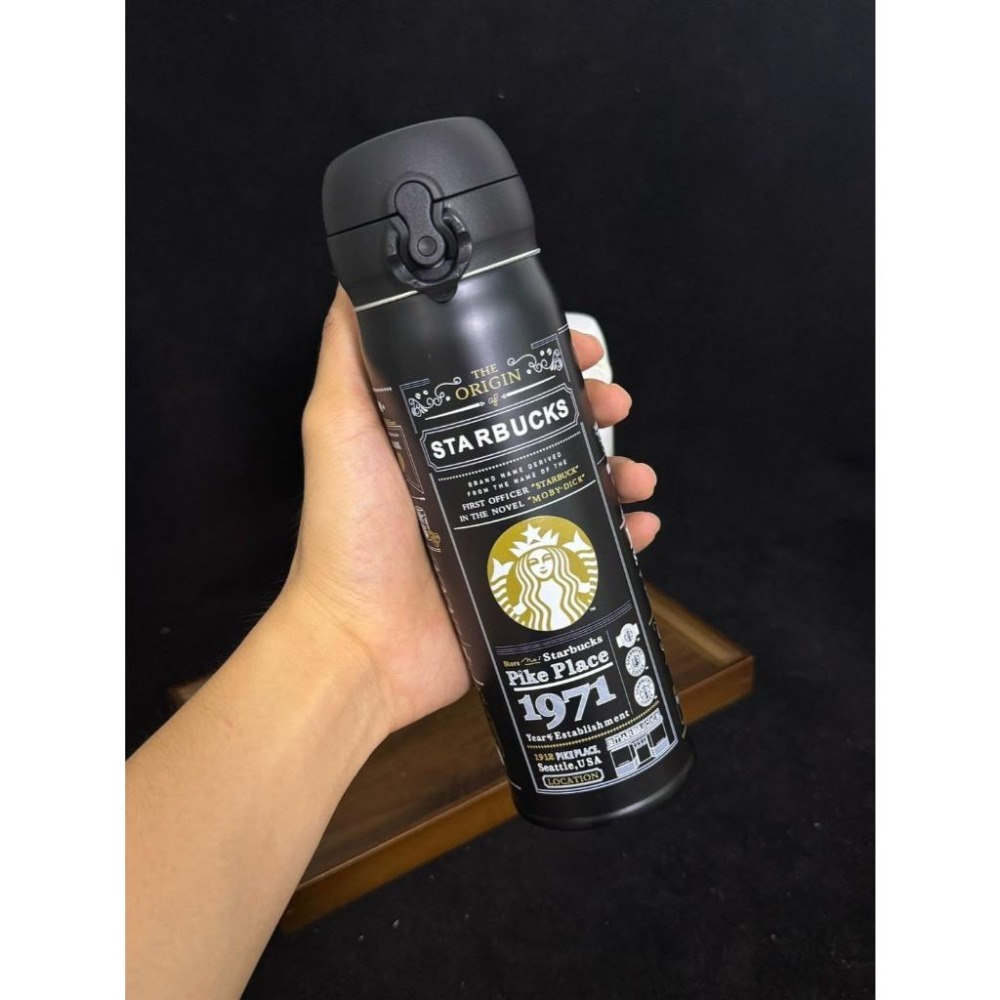【季得運動】Starbucks 星巴克 1971圖紋不鏽鋼保溫杯 黑色 白色＊500ML。50818A-細節圖2