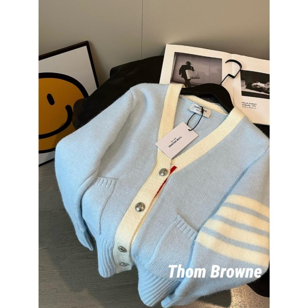 【季得運動】Thom Browne  新款拼接撞色奶藍短版外套 *S-L。50985C-細節圖5