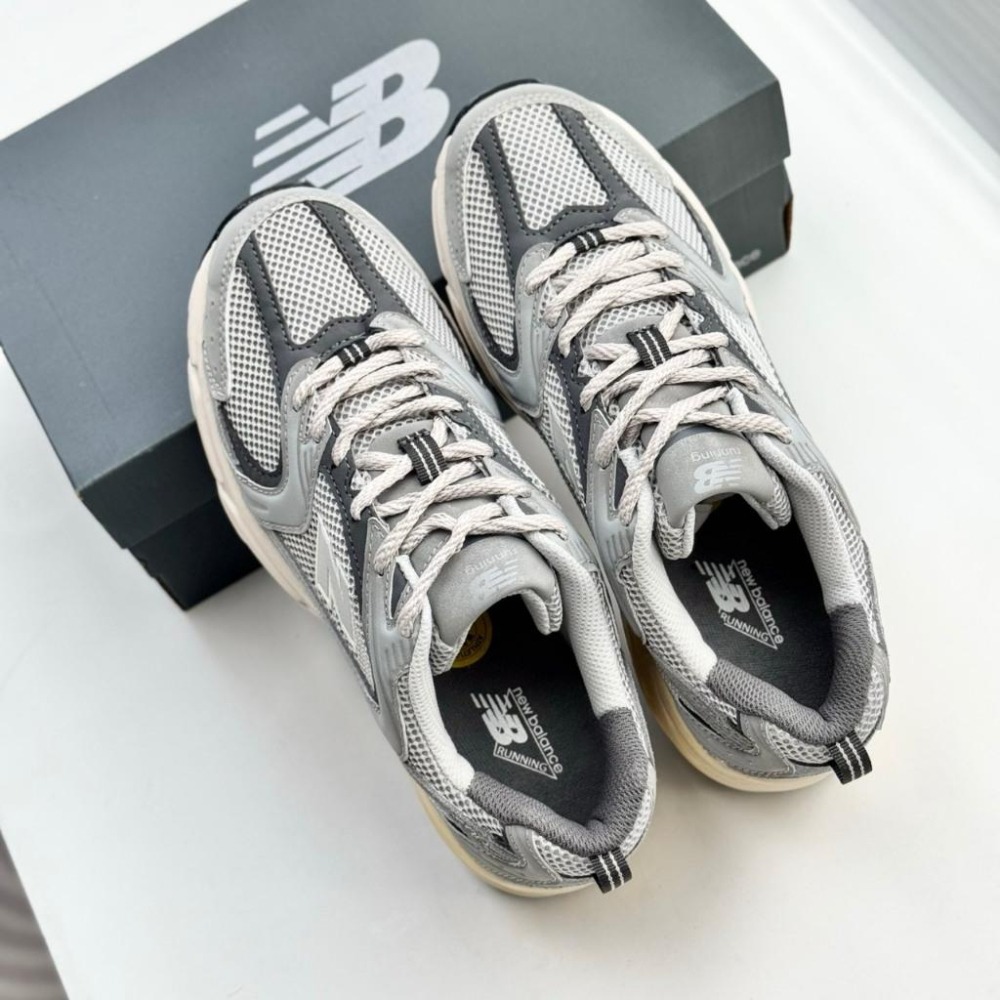【季得運動】New balance 男女復古風老爹鞋 銀灰 *EU36-44。50935D-細節圖2