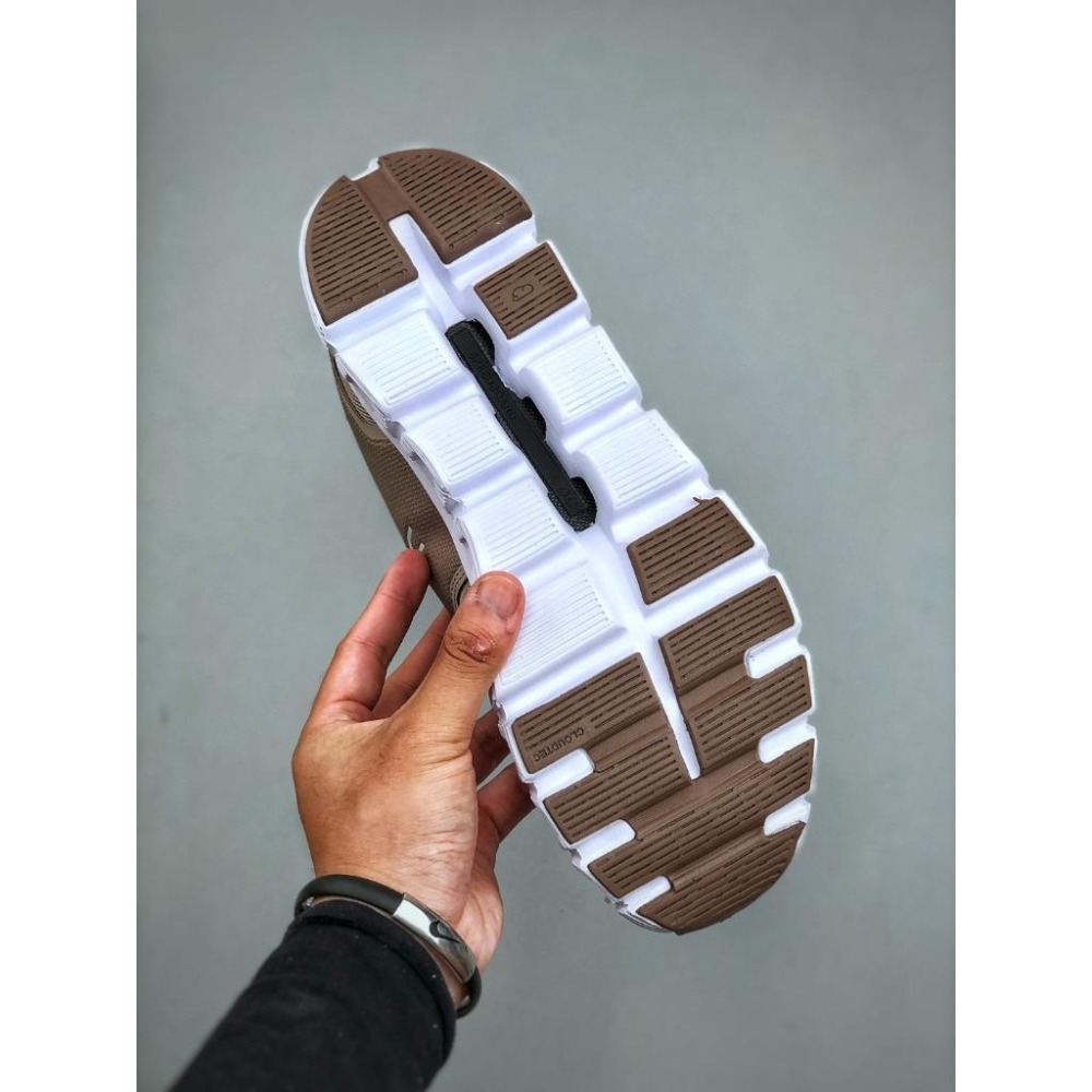 【季得運動】On昂跑 Cloud 6 輕量運動休閒鞋 卡其色 *EU36-45。509144D-細節圖8