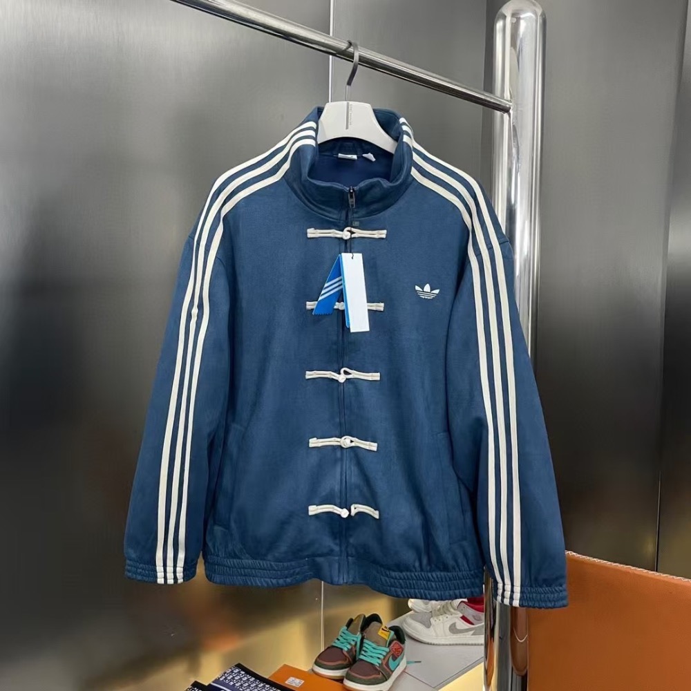 【季得運動】Adidas originals 蛇年限定新中式盤扣麂皮立領唐裝國風外套 藍色 *S-XL。50976C-細節圖2