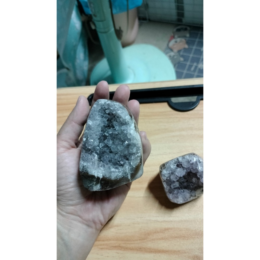 便宜出售紫水晶洞（軟糖水晶）-細節圖2