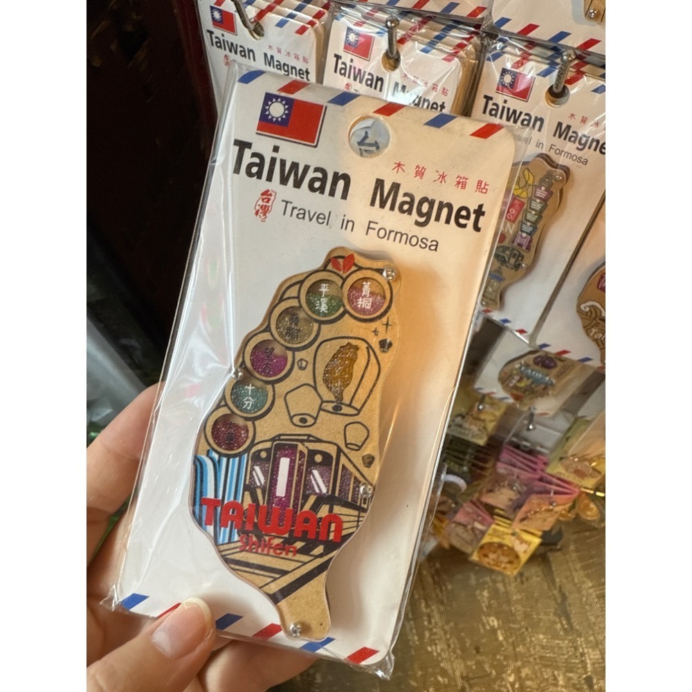 冰箱貼 磁鐵 吸鐵 台灣紀念品 交換禮物 珠珠流砂 木質冰箱貼 紀念品 台灣 景點紀念品-規格圖8
