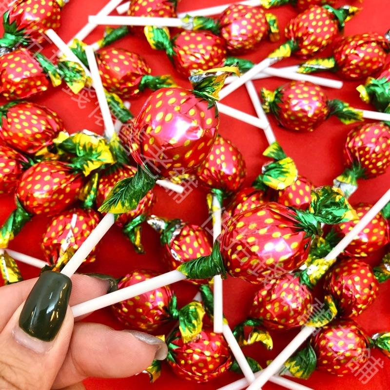🍭草莓棒棒糖🍓 限時特價  一支2元❗️ 古早味棒棒糖  零嘴零食  雜貨店必買  草莓口味  經典零食-細節圖2
