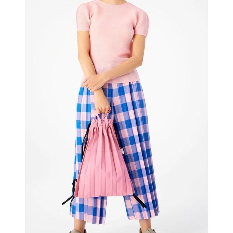 束口後背包 後背包 樹幹後背包 Issey Miyaki Me 三宅 BAO 皺褶包 素面樹幹包 外出優雅搭配 輕便好攜-細節圖2