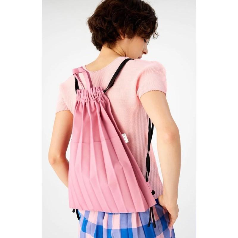 束口後背包 後背包 樹幹後背包 Issey Miyaki Me 三宅 BAO 皺褶包 素面樹幹包 外出優雅搭配 輕便好攜-細節圖3