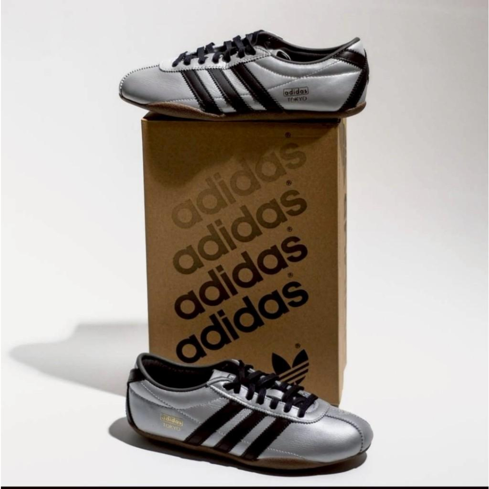 Y2K穿搭 adidas TOKYO 復古銀鞋 運動跑鞋 復古銀 金屬感 明星同款 輕量透氣 男女同款 經典三線-細節圖2