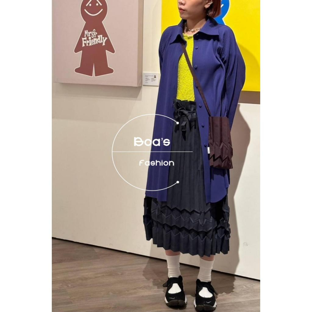 顯瘦感 三宅一生 ISSEY MIYAKE me 縐褶包 側背包 斜背包 手機包 樹幹包 專櫃正品 日本代購-細節圖5