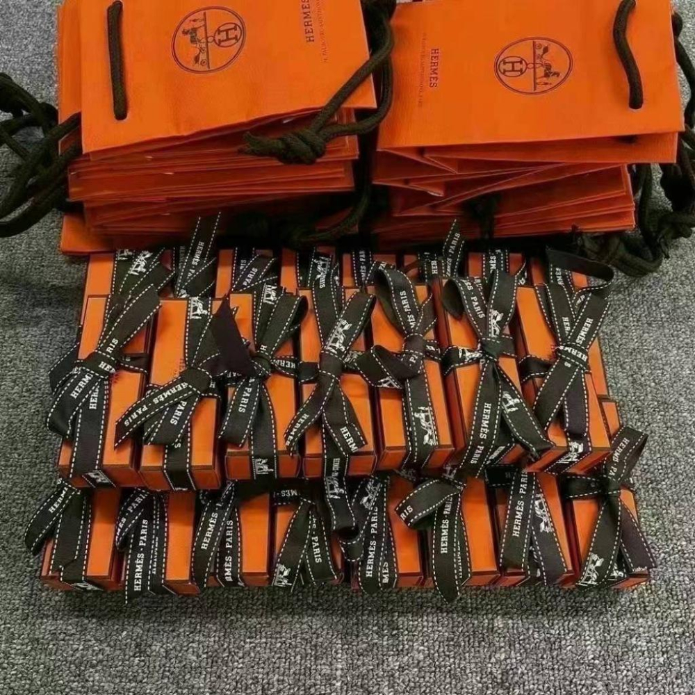 護唇膏 潤唇膏 Hermès 愛馬仕 Rouge Hermes系列 3.5g 正品 愛馬仕唇膏 精緻生活選品 日常雅緻-細節圖7