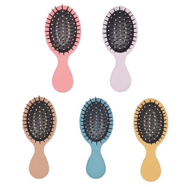 【QMIMI】迷你氣墊梳 橢圓梳  梳子   美髮造型梳 按摩梳 橢圓氣墊梳 迷你梳子 隨身梳子-細節圖5