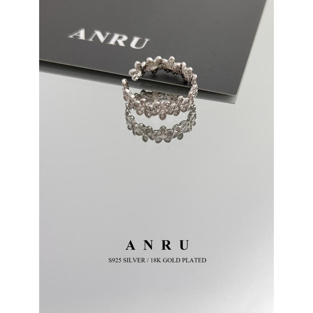 ｜ANRU 滿綻｜純銀鋯石戒指 ｜S925 純銀  銀色 鋯石 戒指 輕奢 x 優雅 x 質感-細節圖3