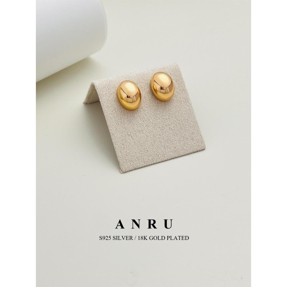 ｜ANRU 小豆語｜純銀耳環 ｜S925 純銀 小金豆 小銀豆 水滴 耳環 輕奢 x 優雅 x 質感-細節圖2