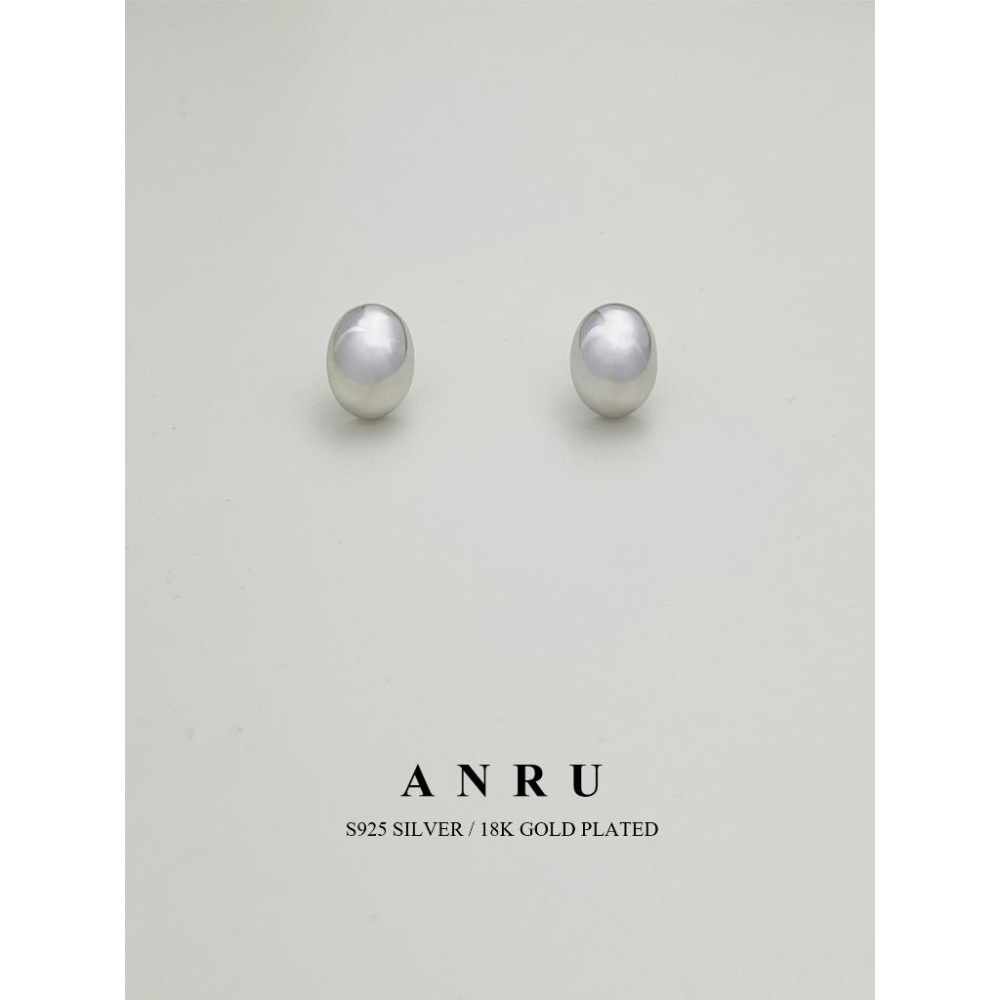 ｜ANRU 小豆語｜純銀耳環 ｜S925 純銀 小金豆 小銀豆 水滴 耳環 輕奢 x 優雅 x 質感-細節圖3