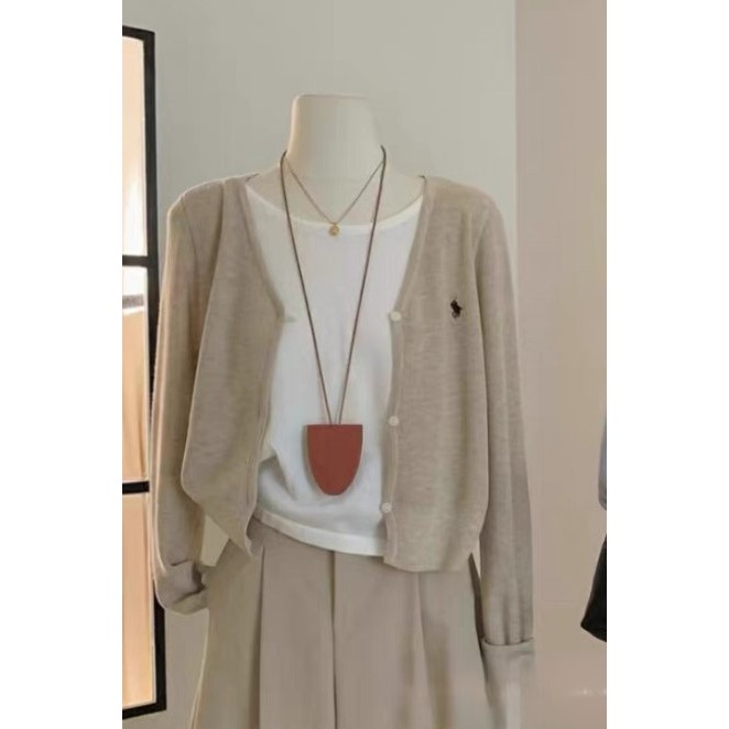 S.C 優衣館 秋冬新款 韓版 假二件 針織上衣 釦可開 上班族必備款 新鮮人穿搭 氣質女孩 圓領 長袖 現貨女裝-細節圖6