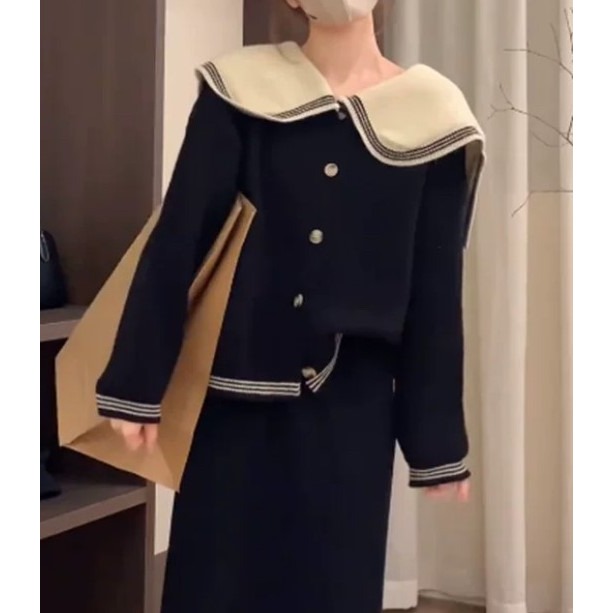 S.C 優衣館 韓版 秋冬新款 甜美 海軍 翻領 撞色毛衣 針織外套 釦式 長袖 減齡穿搭 約會 必備款 現貨女裝-細節圖6