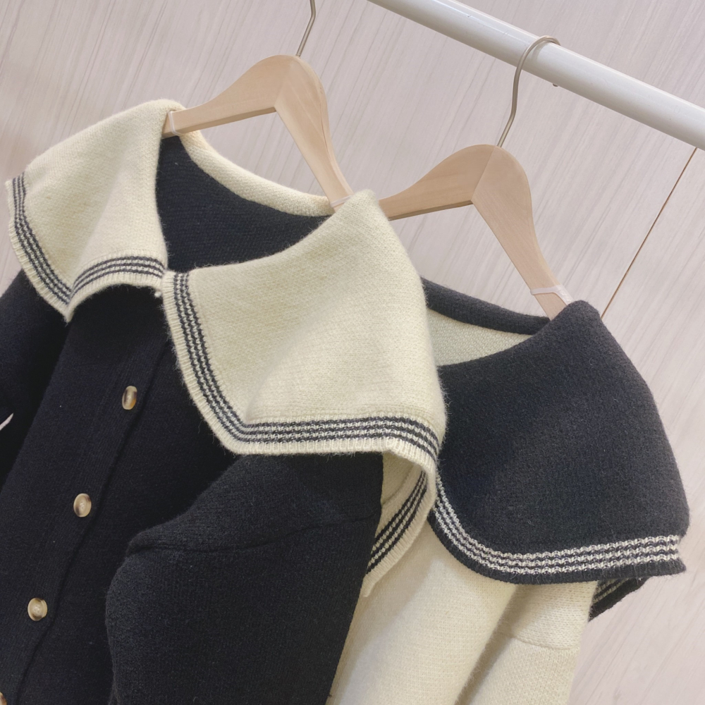 S.C 優衣館 韓版 秋冬新款 甜美 海軍 翻領 撞色毛衣 針織外套 釦式 長袖 減齡穿搭 約會 必備款 現貨女裝-細節圖8