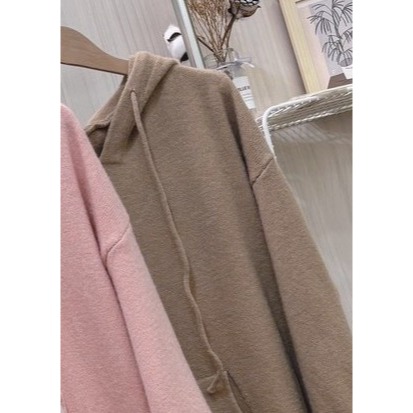 S.C優衣館 綿羊絨 長版洋裝 連帽 長洋裝 長袖 長裙 連身裙 減齡款 前口袋 休閒款 冬裝 裙裝 保暖 現貨女裝-細節圖5