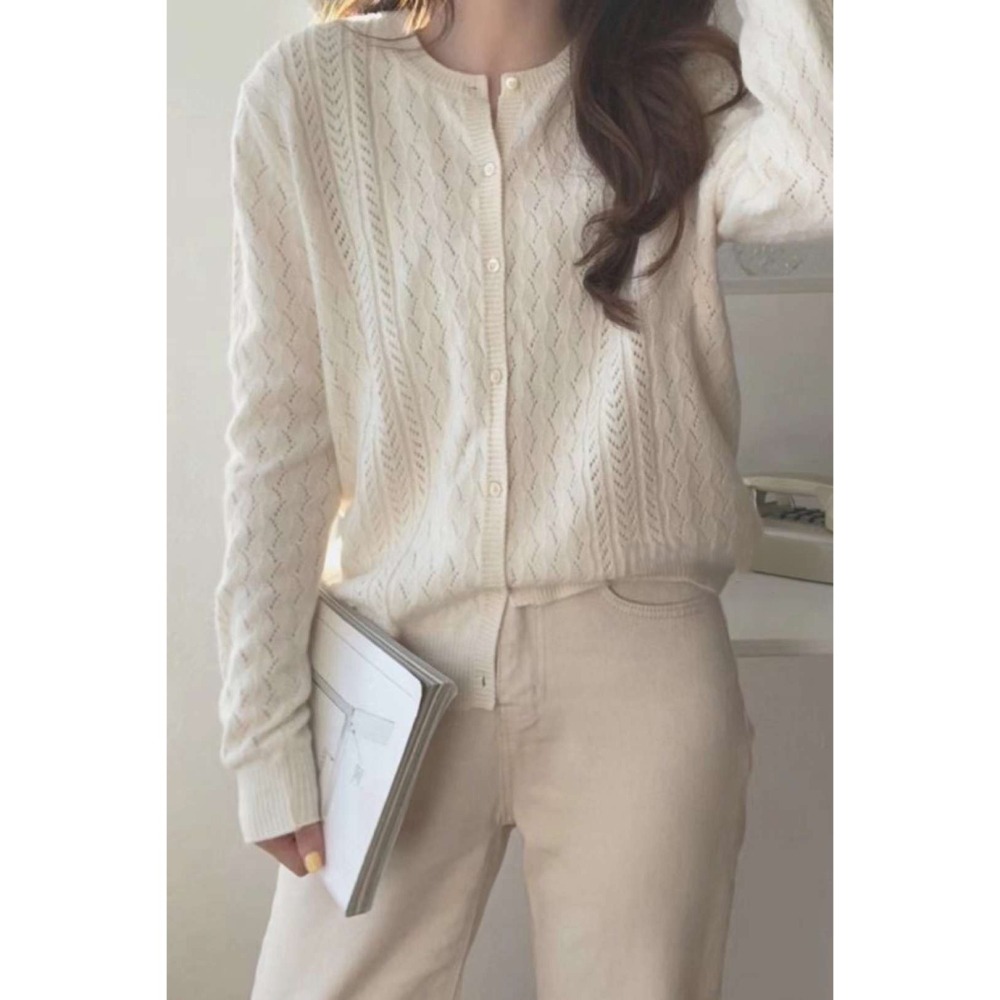 S.C 優衣館 秋冬新款 韓版 羊絨鏤空 罩衫 上衣 釦式外套 辦公室穿搭 甜美 氣質款 長袖 現貨女裝-細節圖4