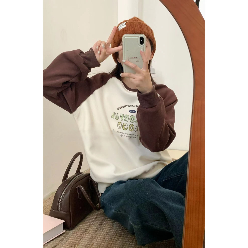 S.C優衣館 圓領長袖 撞色 字母上衣 長袖上衣 圓領T恤 減齡款 修身款式 休閒 基本款 T恤 現貨女裝-細節圖4