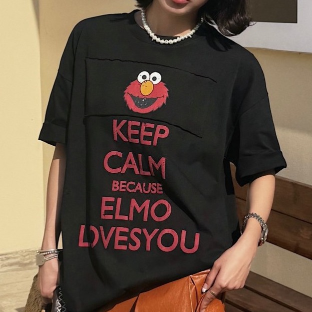 S.C優衣館 春夏新款 刷舊圖樣 字母 圓領T 短袖上衣 T恤 俢身款 休閒 減齡 個性圖樣 女上衣 寬鬆版 現貨女裝-規格圖10