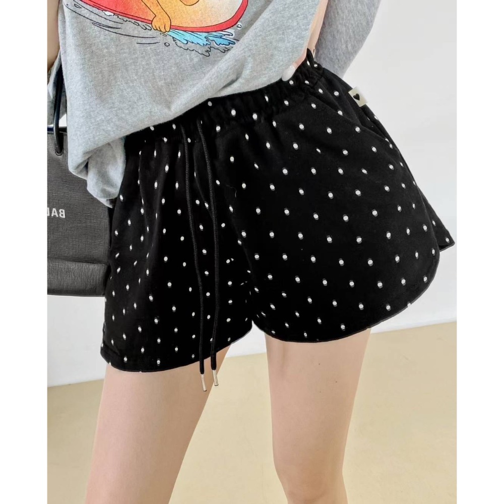 S.C優衣館 夏日必備 百搭 點點 真理褲 鬆緊褲頭 休閒短褲 熱褲 短褲 修飾腿型 顯腿長 女短褲 現貨 女裝-規格圖7