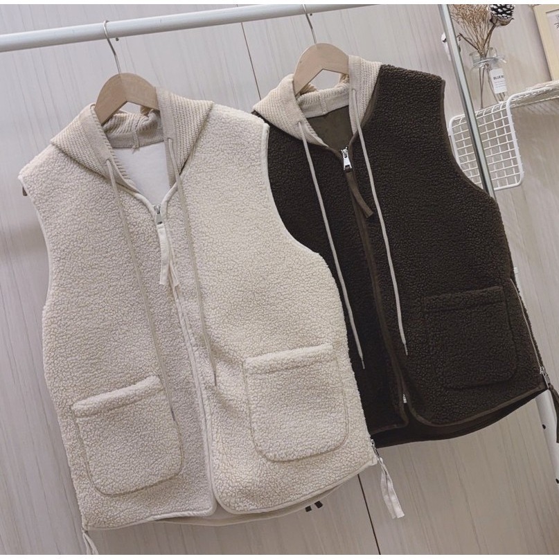 S.C優衣館 新款 可拆帽 羊羔毛 口袋背心 拉鍊 口袋 超好搭 保暖 修飾 側拉鍊 背心 外套 可愛風 現貨 女裝-細節圖6