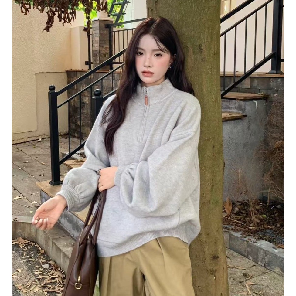 S.C優衣館 新款 拉鍊 前口袋 立領 燈籠袖 針織毛衣 素色 百搭 冬季必備款 遮肉肉 膨膨袖 東大門 現貨 女裝-細節圖4