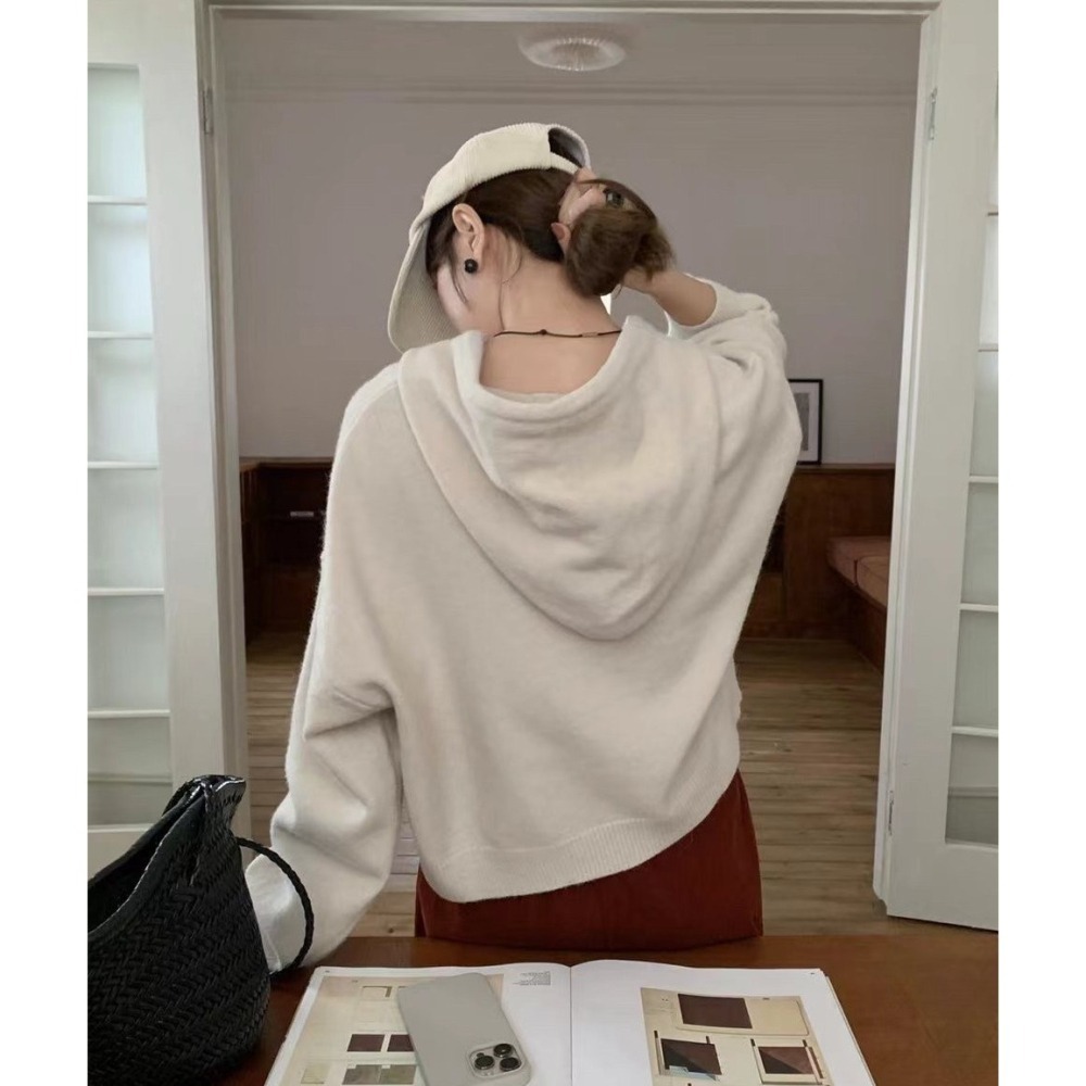 S.C優衣館 新款 針織連帽 短版上衣 前拉鍊 抽繩設計 短版 針織上衣 好穿搭 素色 長袖上衣 修飾 現貨 女裝-細節圖6