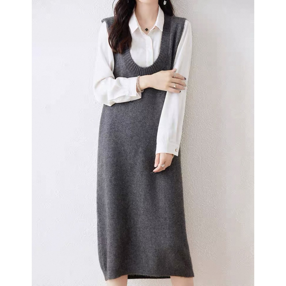 S.C優衣館 冬季新款 U領 長版 背心裙 毛衣裙 毛衣 長裙 修飾 修雅 森林系 氣質 約會款 好穿搭 現貨 女裝-細節圖2