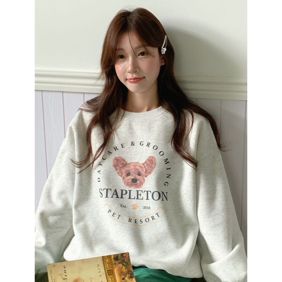 S.C優衣館 新款 萌萌 玩具貴賓 圓領 上衣 大學T 長袖 T恤 冬季新款 泰迪熊圖樣 必備 基本款 現貨 女裝-細節圖7