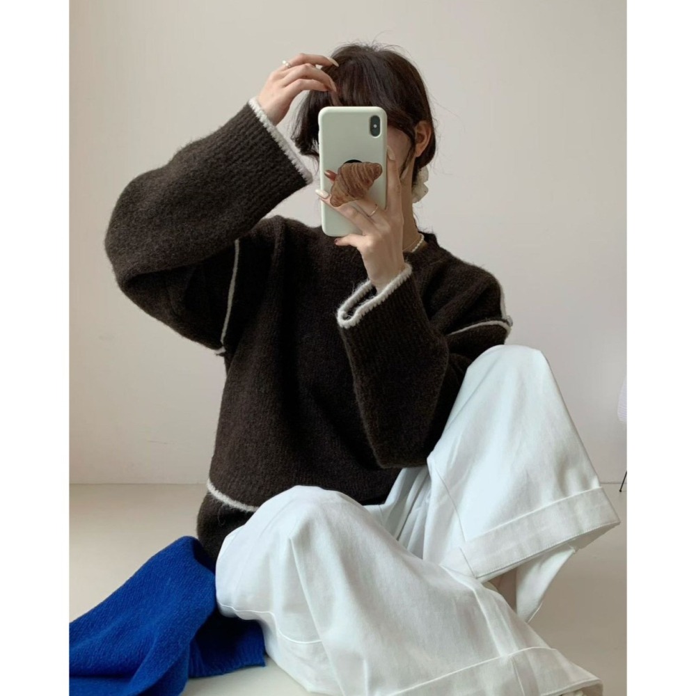 S.C優衣館 韓版 新款 下擺 不對稱 撞色車線 設計 造型 毛衣 圓領 長袖上衣 秋冬款 氣質小姐姐 現貨 女裝-細節圖5