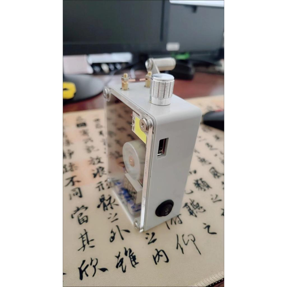 老吳網路拍賣/手搖發電機 便攜 照明！點火|USB充電  等離子點火，手搖打火機，手搖點火器，電弧打火機-細節圖6