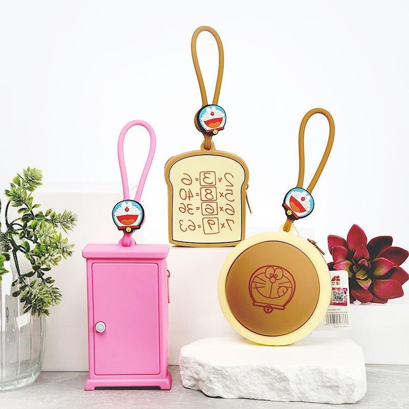 【喵喵屋|24H出貨】哆啦A夢 迷你零錢包 收納包 可收納小物 易清潔 硅膠 掛件 掛飾 銅鑼燒 任意門 記憶吐司-細節圖9