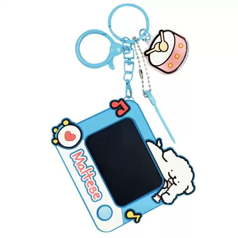 【喵喵屋|24H出貨】正版 線條小狗 畫板系列 掛件 鑰匙扣 背包掛件 可重複書寫 掛飾 吊飾 情侶 送禮 生日-細節圖2