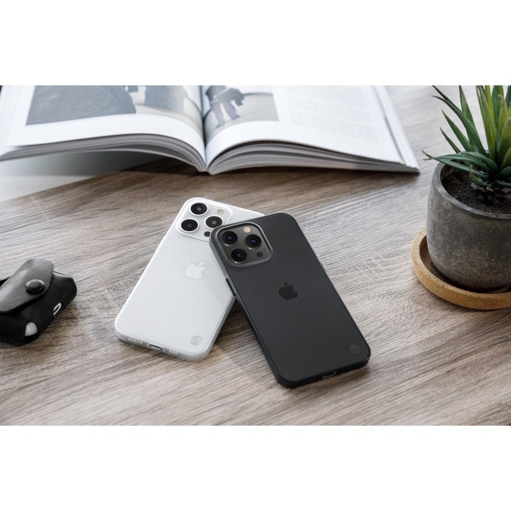 3c夢樂園 美國魚骨牌 SwitchEasy 0.35 超薄裸機霧面手機殼防撞保護殼 iPhone 13 14 15-細節圖4