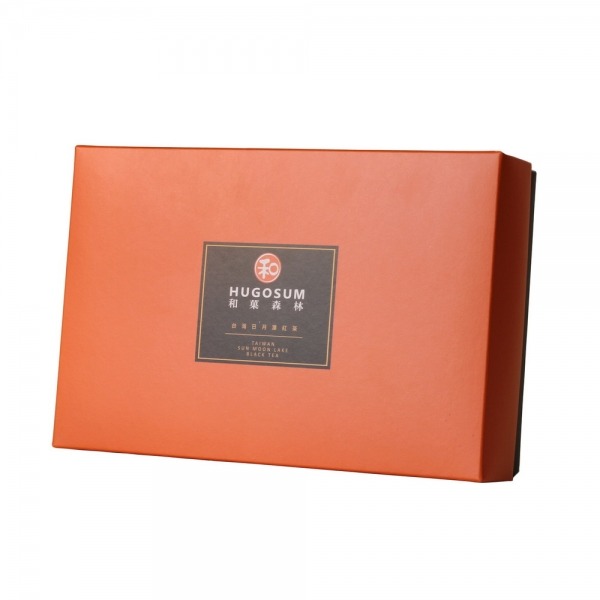 【HUGOSUM】日月潭紅茶 故事集禮盒 -祖韻瓔 6入茶包*3 - HUGOSUM和菓森林紅茶莊園 - iOPEN Mall
