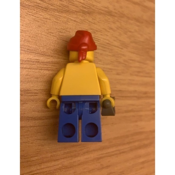 LEGO 樂高 紅衣藍褲海盜人偶 （二手人偶 7 成新）-細節圖2