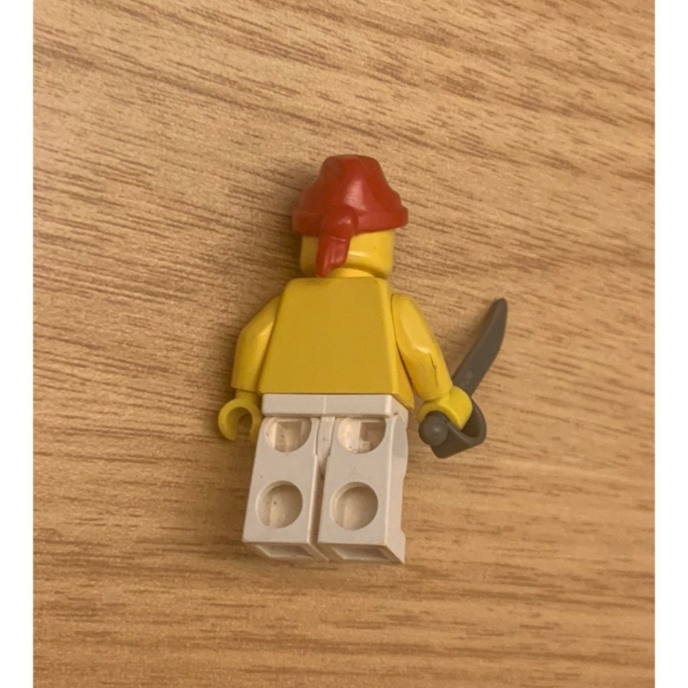 LEGO 樂高 藍衣白褲海盜人偶 （二手人偶 5 成新）-細節圖2