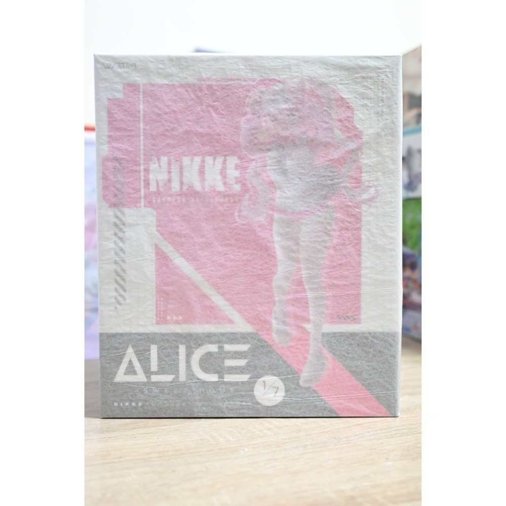 HJ限定版 AMAKUNI 勝利女神 妮姬 NIKKE 愛麗絲 甜蜜之家 1/7 PVC-細節圖5