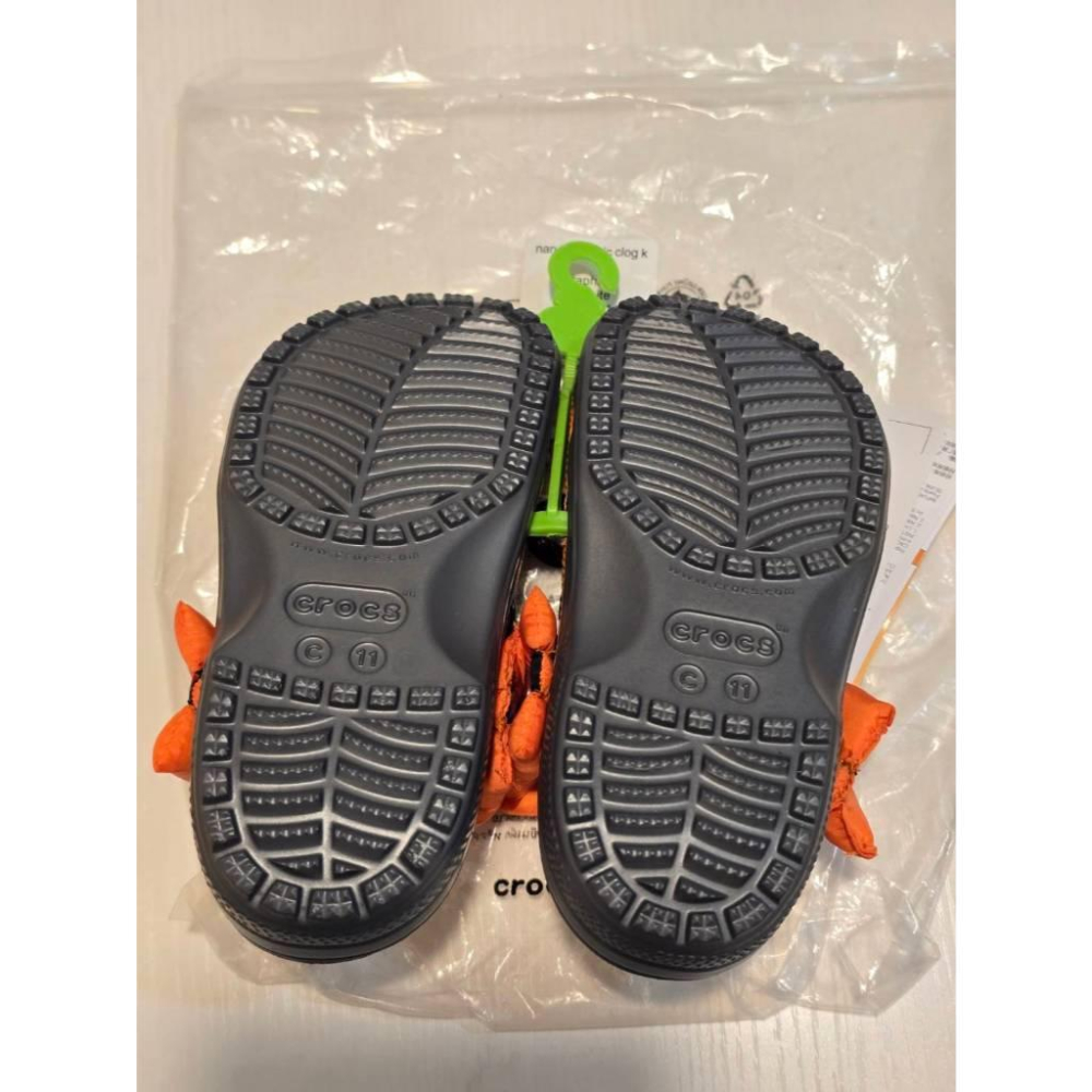 全新 正版 CroCs 童鞋 火影忍者 洞洞鞋 Naruto Classic Clog 漩渦鳴人 亮橘 小朋友鞋 聯名-細節圖6