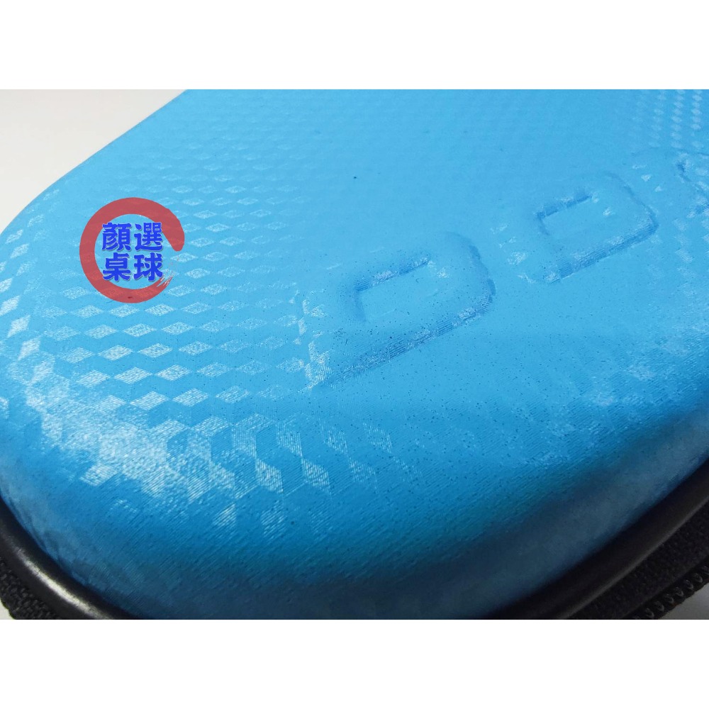顏同學 顏選桌球 DONIC 硬殼 拍袋 碳纖紋路 桌拍袋 桌球拍套 刀板型 直拍也可以放 有吊繩 防水 防溼氣-規格圖11
