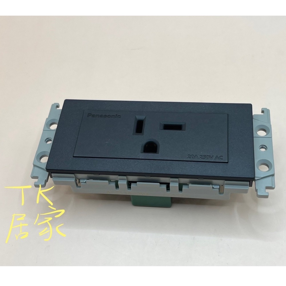 <TK居家> Panasonic Glatima WTGF3620MB 霧黑 埋入式附接地極雙插座5.5絞線用(單品）-細節圖2